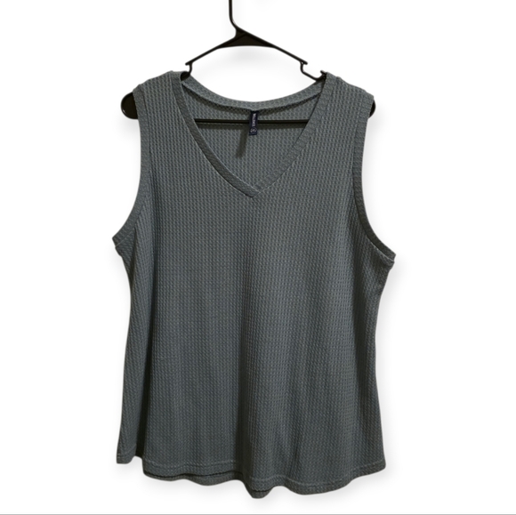 Iwollence Muted Teal Waffle Knit Tank 2XL - Picture 2 of 4